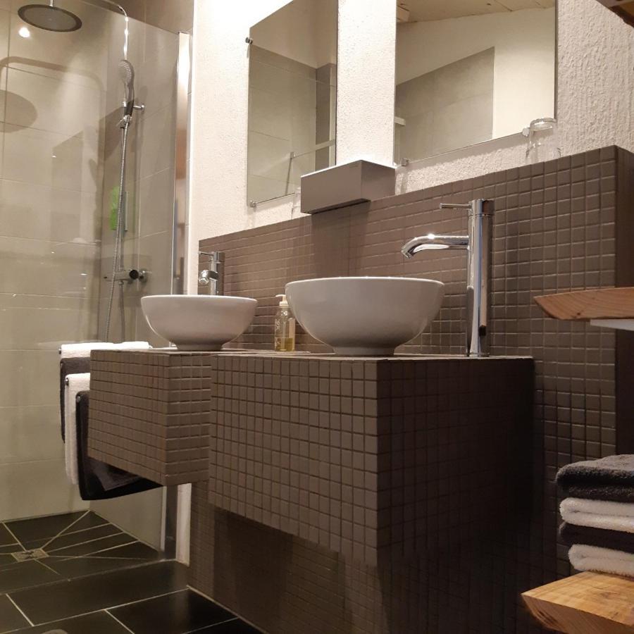 Bed and Breakfast La Paresse En Douce Tours-Sur-Meymont Esterno foto