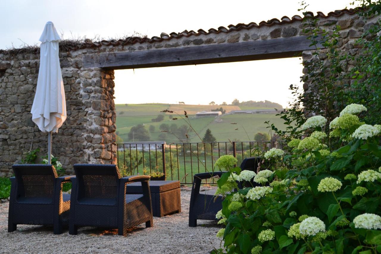 Bed and Breakfast La Paresse En Douce Tours-Sur-Meymont Esterno foto