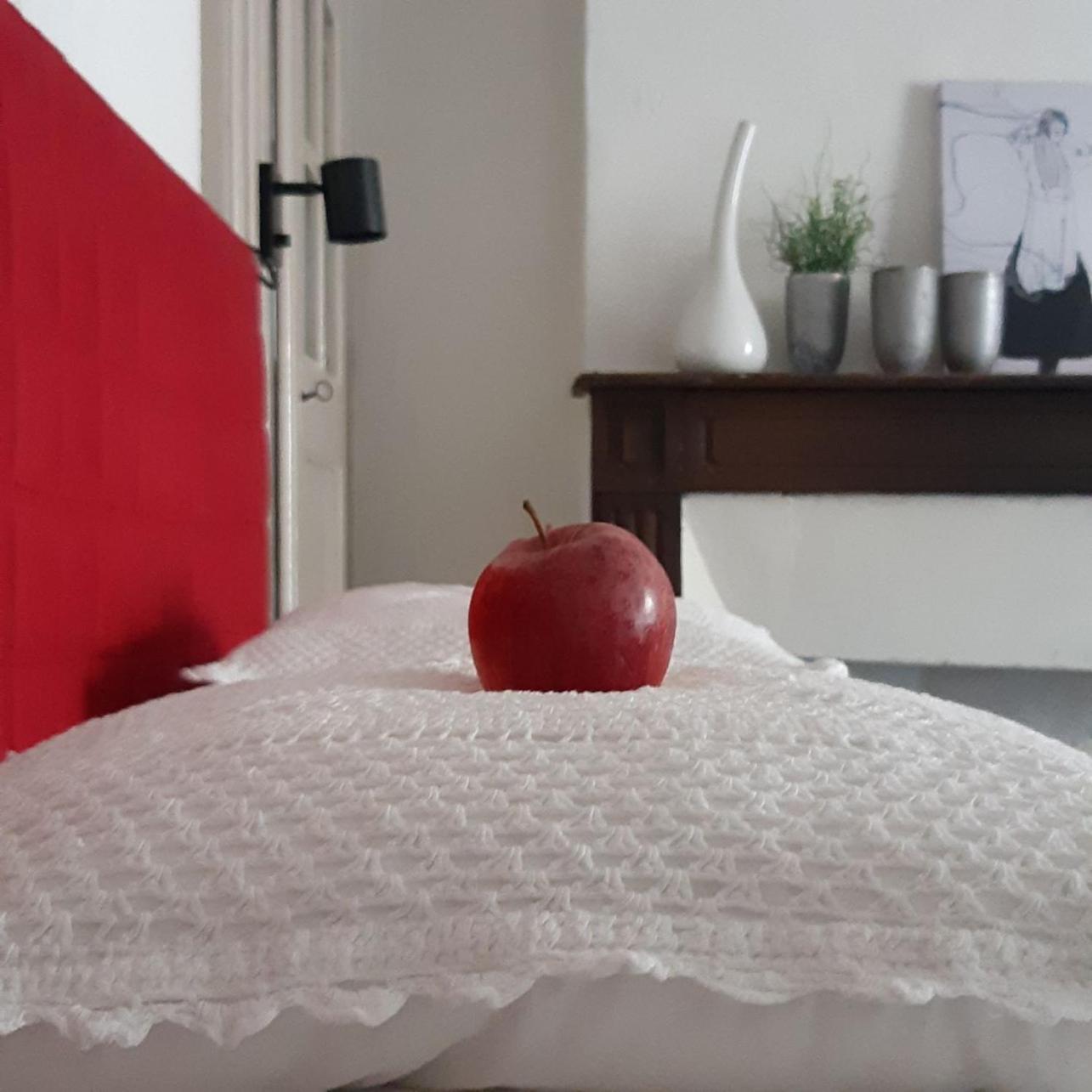 Bed and Breakfast La Paresse En Douce Tours-Sur-Meymont Esterno foto